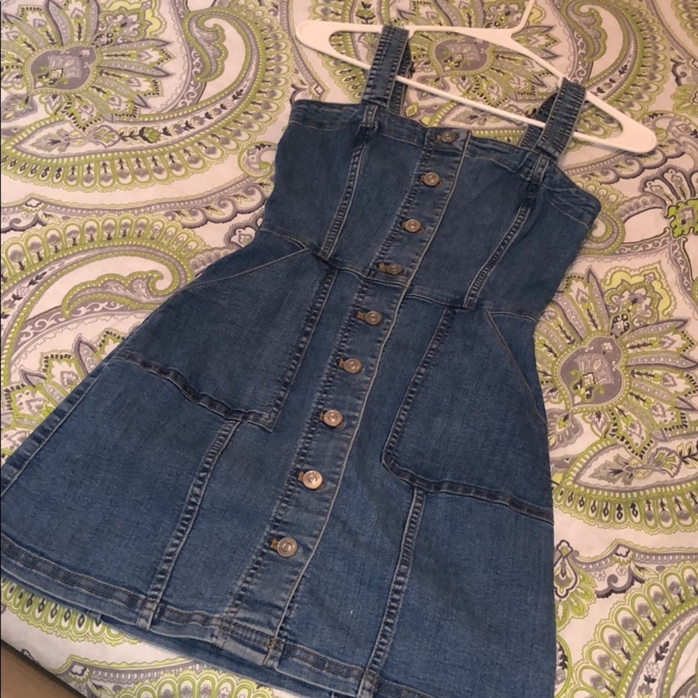 Denim button down dress!